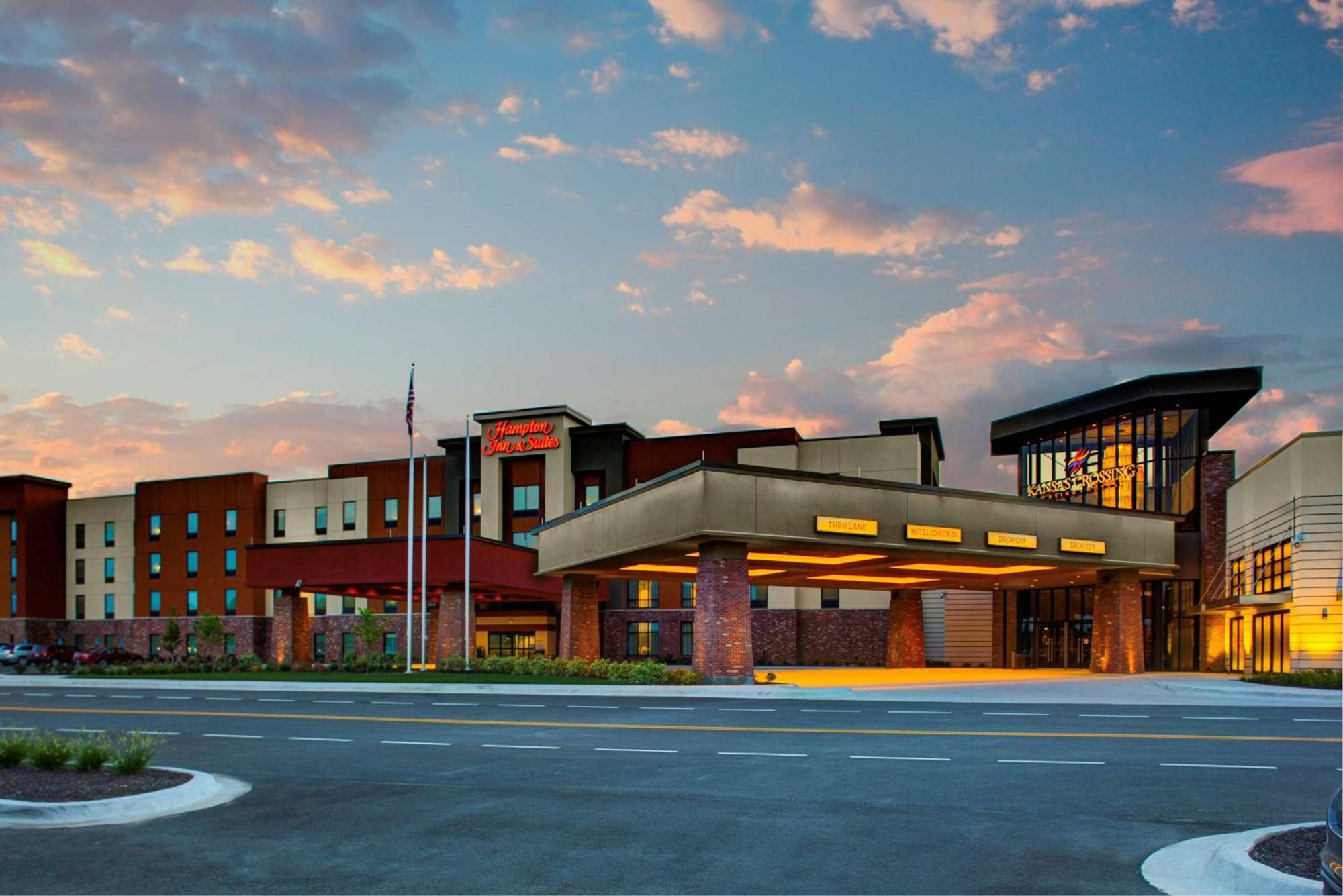 Hampton Inn & Suites Pittsburg Kansas Crossing Casino Near Pitt State Univ Exterior photo