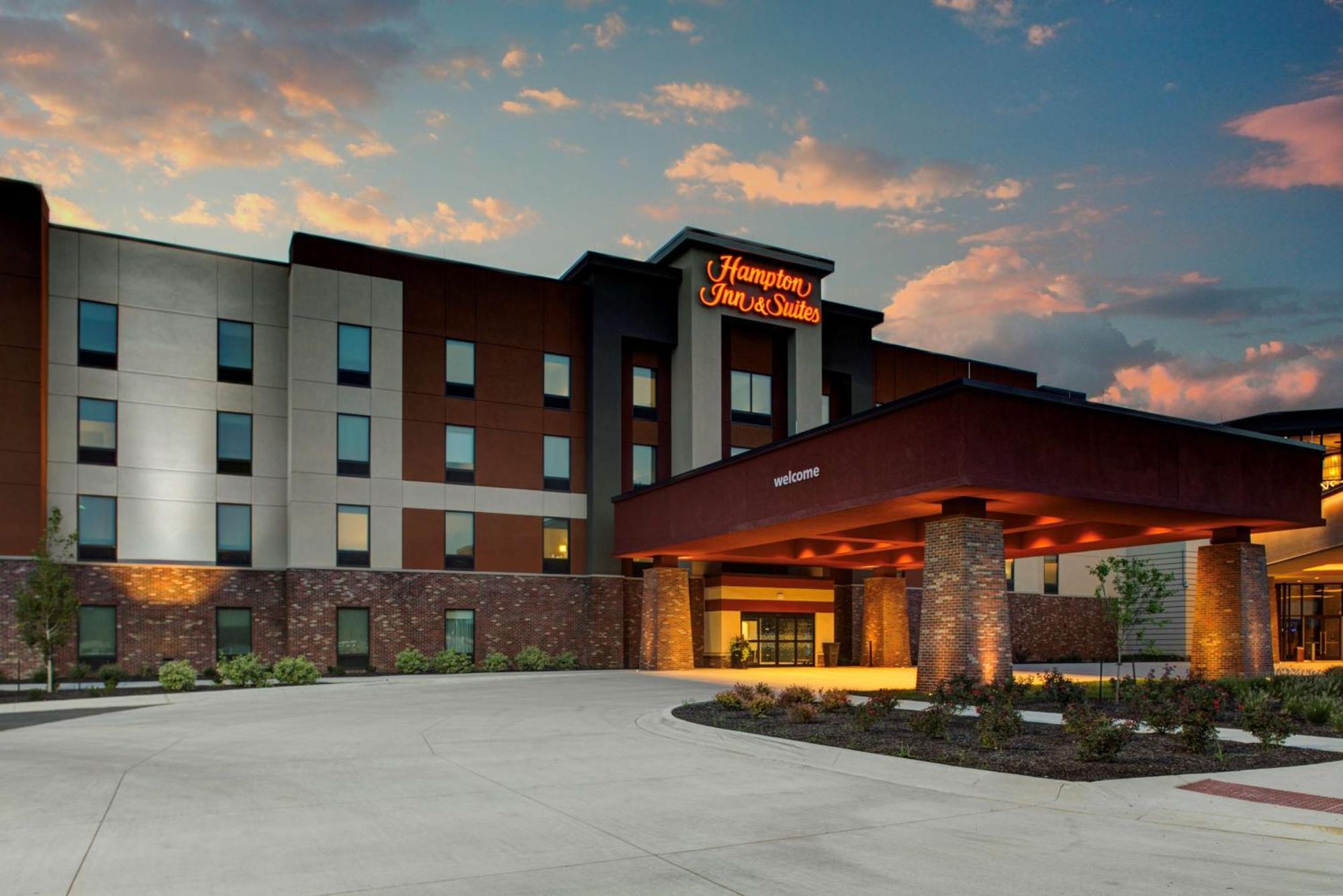Hampton Inn & Suites Pittsburg Kansas Crossing Casino Near Pitt State Univ Exterior photo